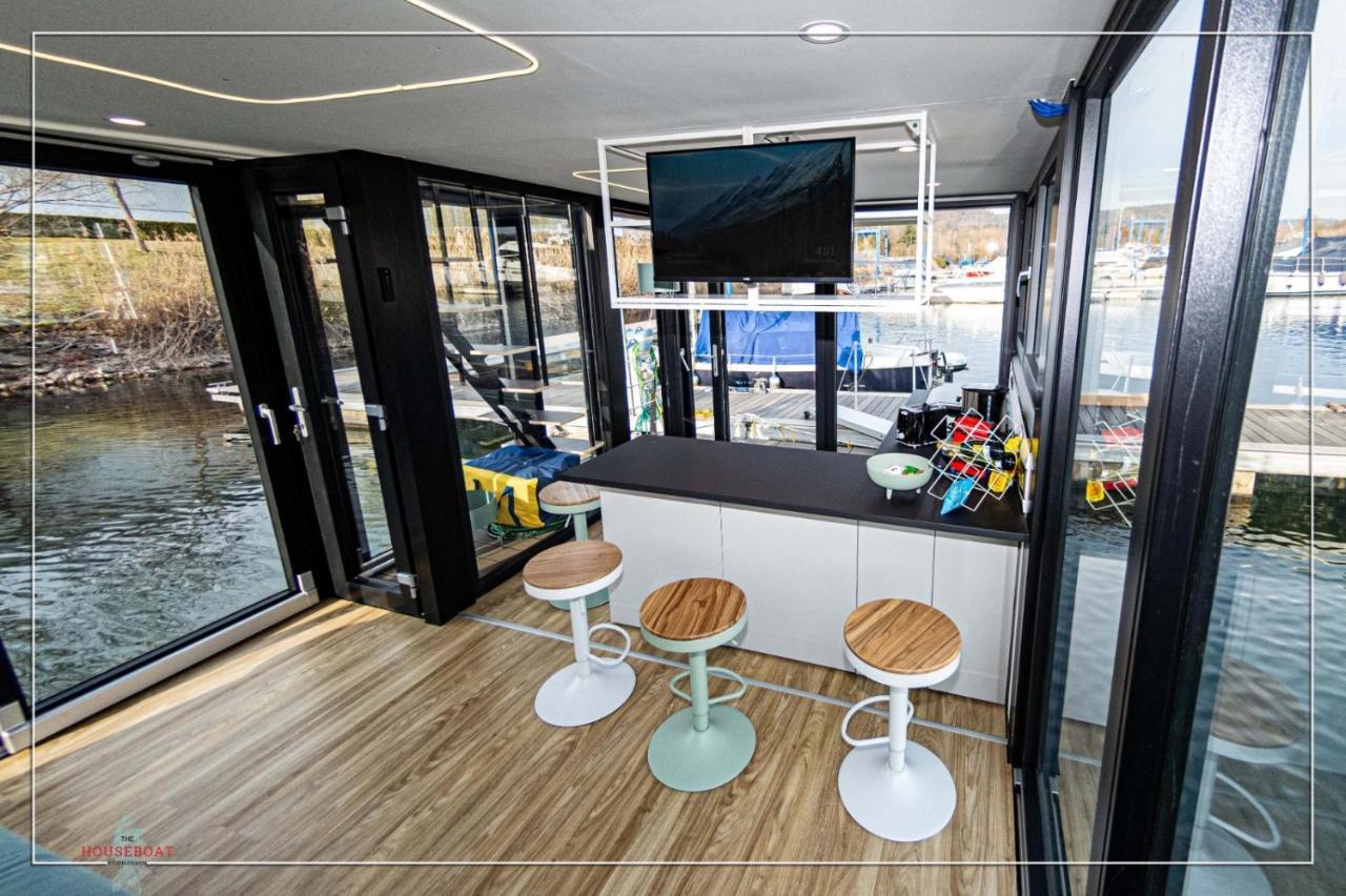 La Dolce Vita House Boat Ξενοδοχείο Lisanza Εξωτερικό φωτογραφία